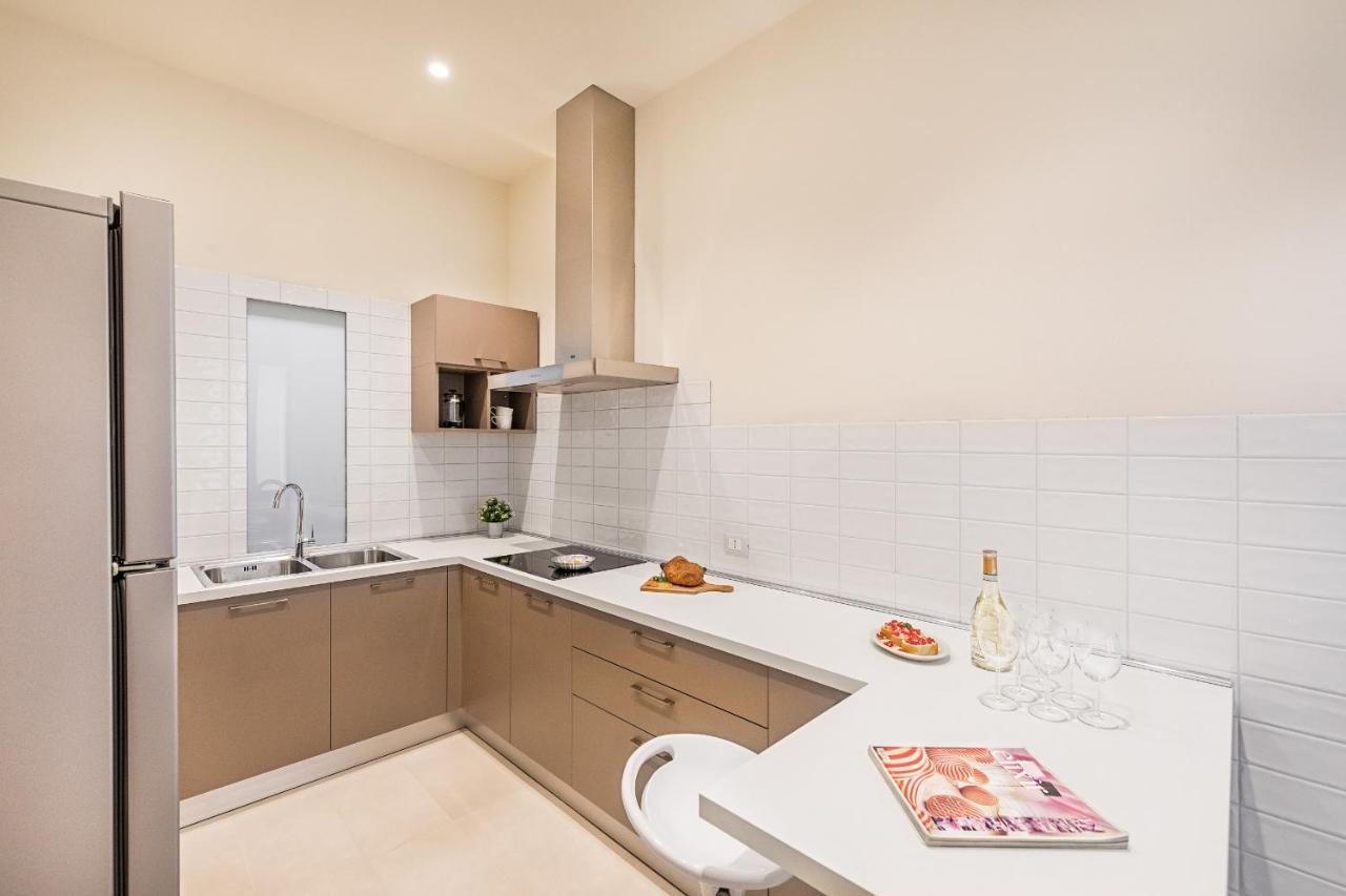Il Lago Apartments By Wonderful Italy サロ エクステリア 写真