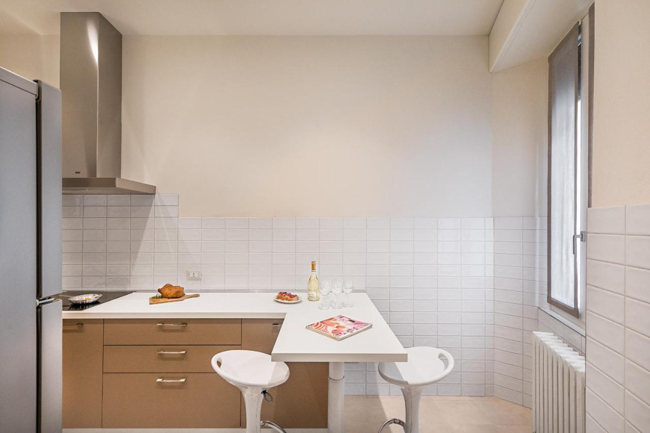 Il Lago Apartments By Wonderful Italy サロ エクステリア 写真