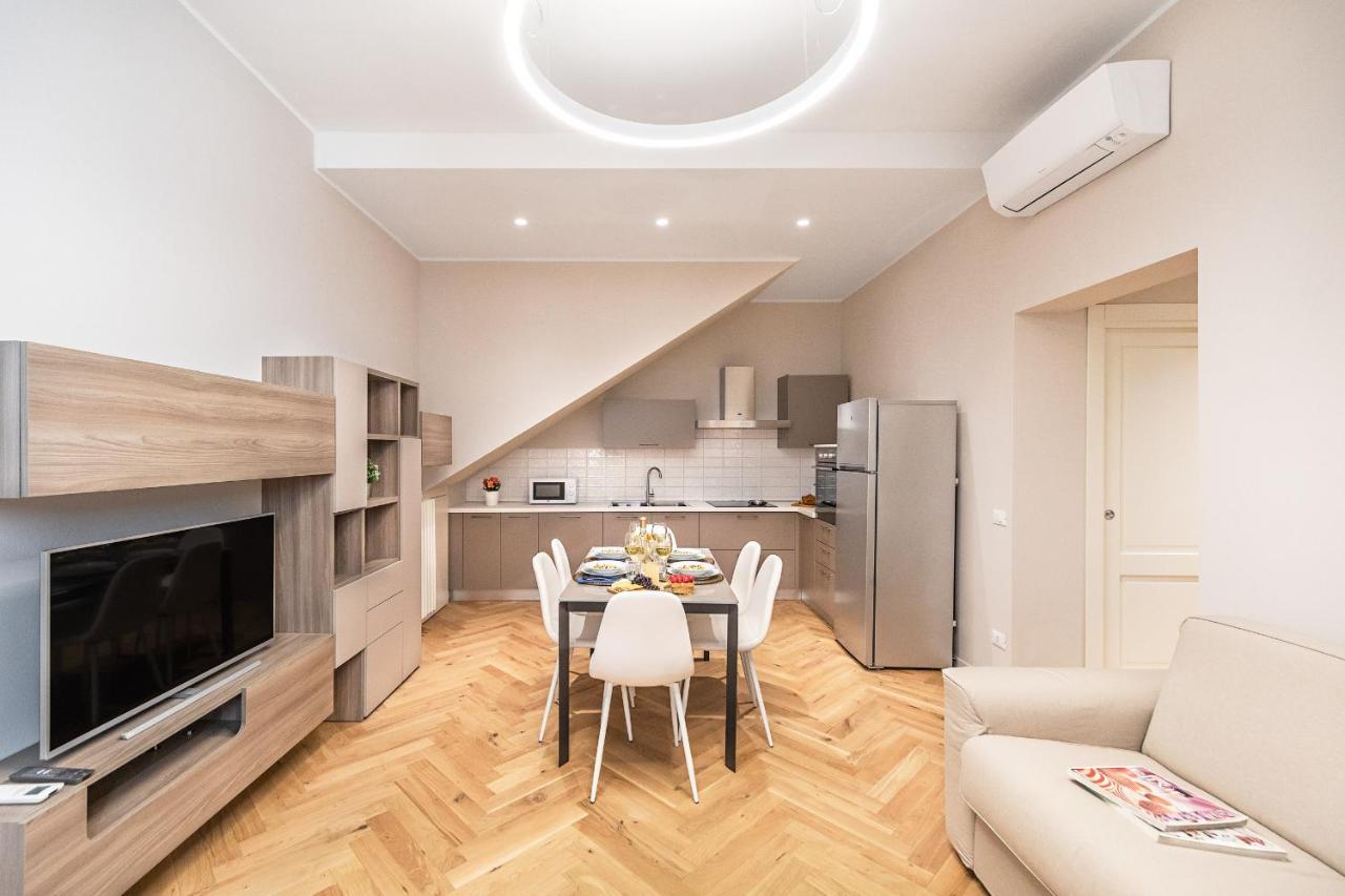 Il Lago Apartments By Wonderful Italy サロ エクステリア 写真