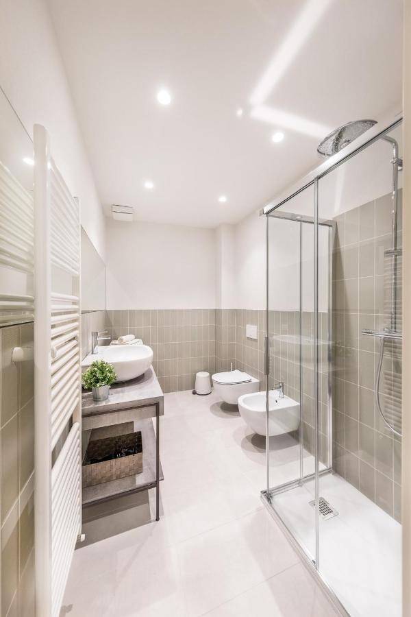 Il Lago Apartments By Wonderful Italy サロ エクステリア 写真