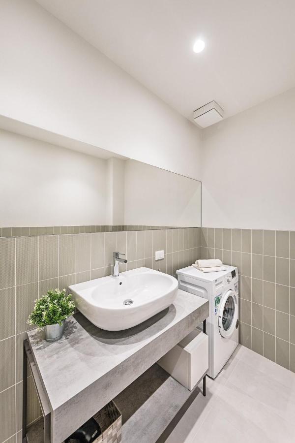 Il Lago Apartments By Wonderful Italy サロ エクステリア 写真